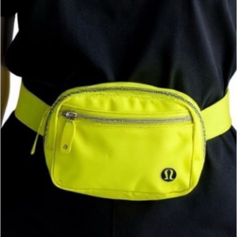 Lululemon Bright Neon‎ Yellow Belt Bag